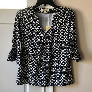 Aryeh boutique bell sleeve blouse